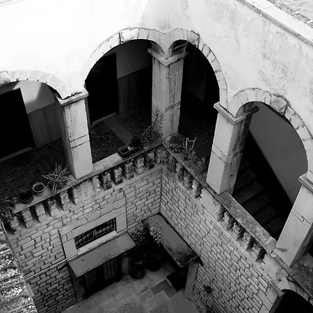 Palazzo Petta Charming & Rooftop טרני