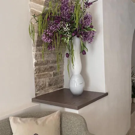 Palazzo Petta Charming & Rooftop לינה וארוחת בוקר טרני