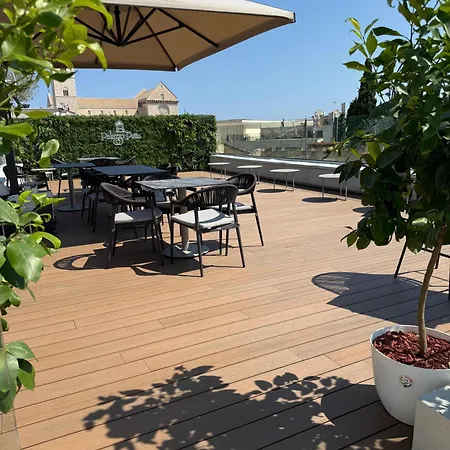 Palazzo Petta Charming & Rooftop לינה וארוחת בוקר טרני